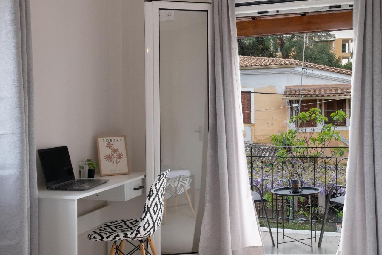 Roxandra Suite Corfu Evropouloi エクステリア 写真