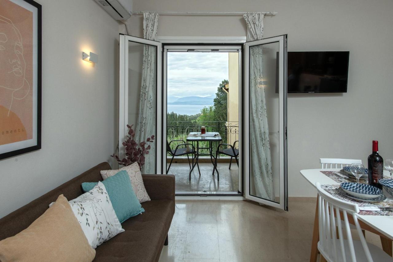 Roxandra Suite Corfu Evropouloi エクステリア 写真