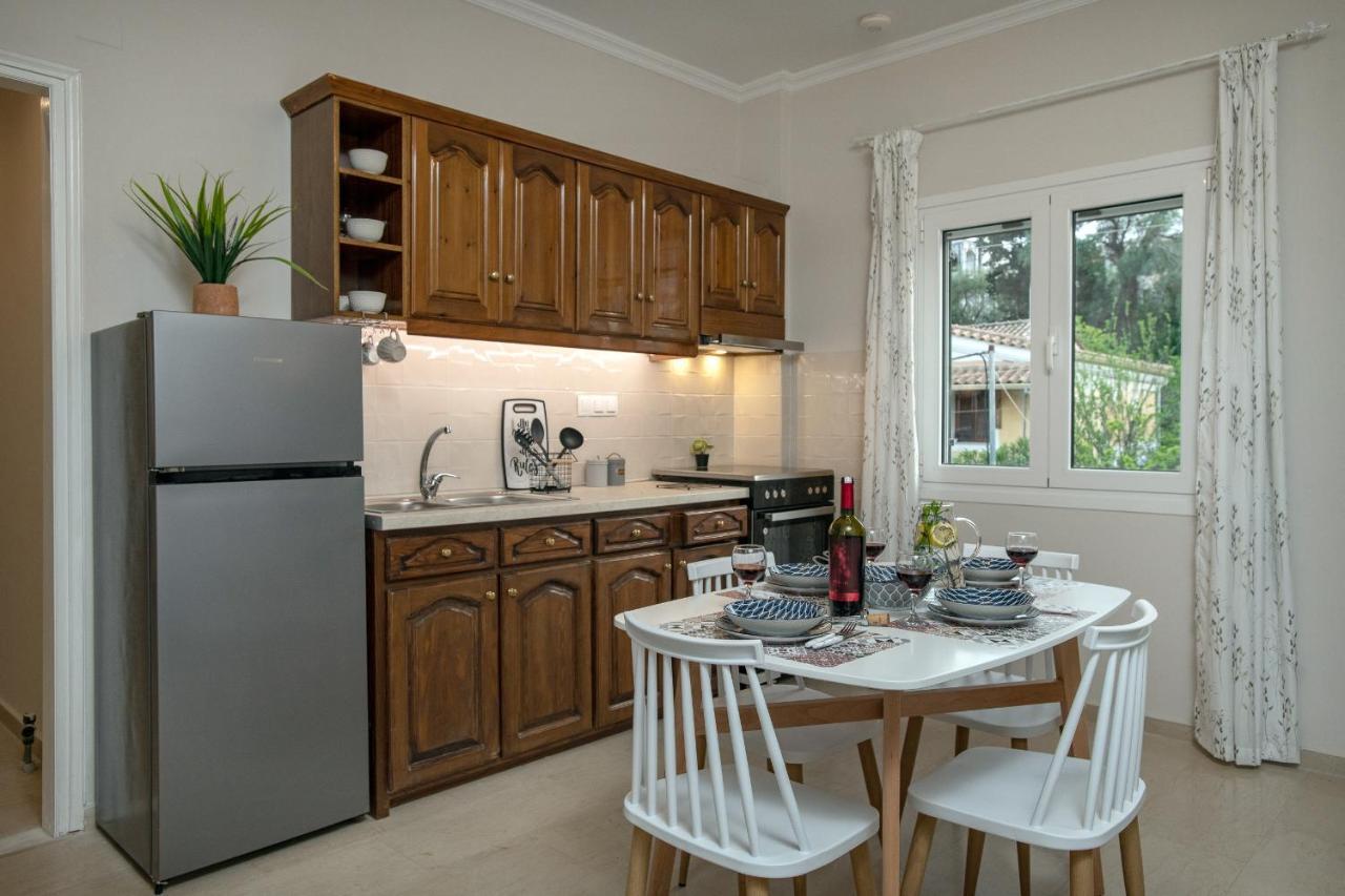Roxandra Suite Corfu Evropouloi エクステリア 写真
